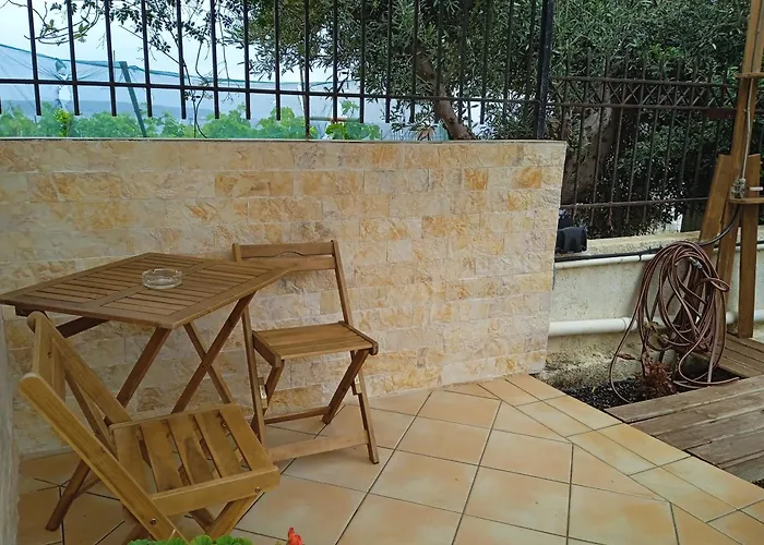 Private Seaside Guest House...