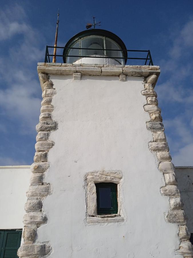Private Seaside Guest House... Ferienhaus Agia Marina Mikrolimanou